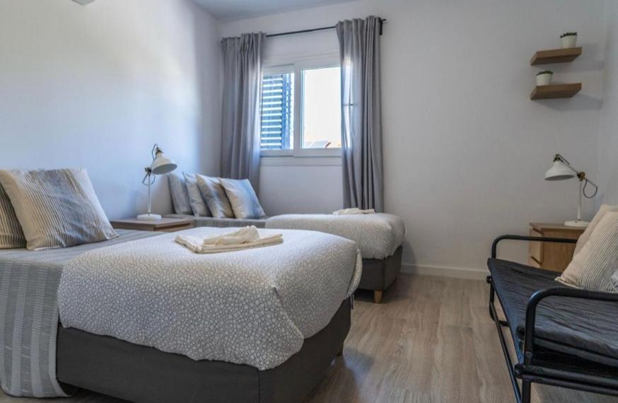 Holiday Cosy Home Paphos Exterior photo